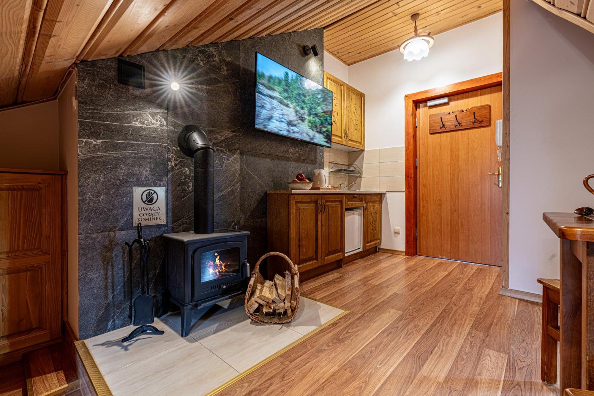 Apartamenty Pod Sloncem Косьцелісько Екстер'єр фото