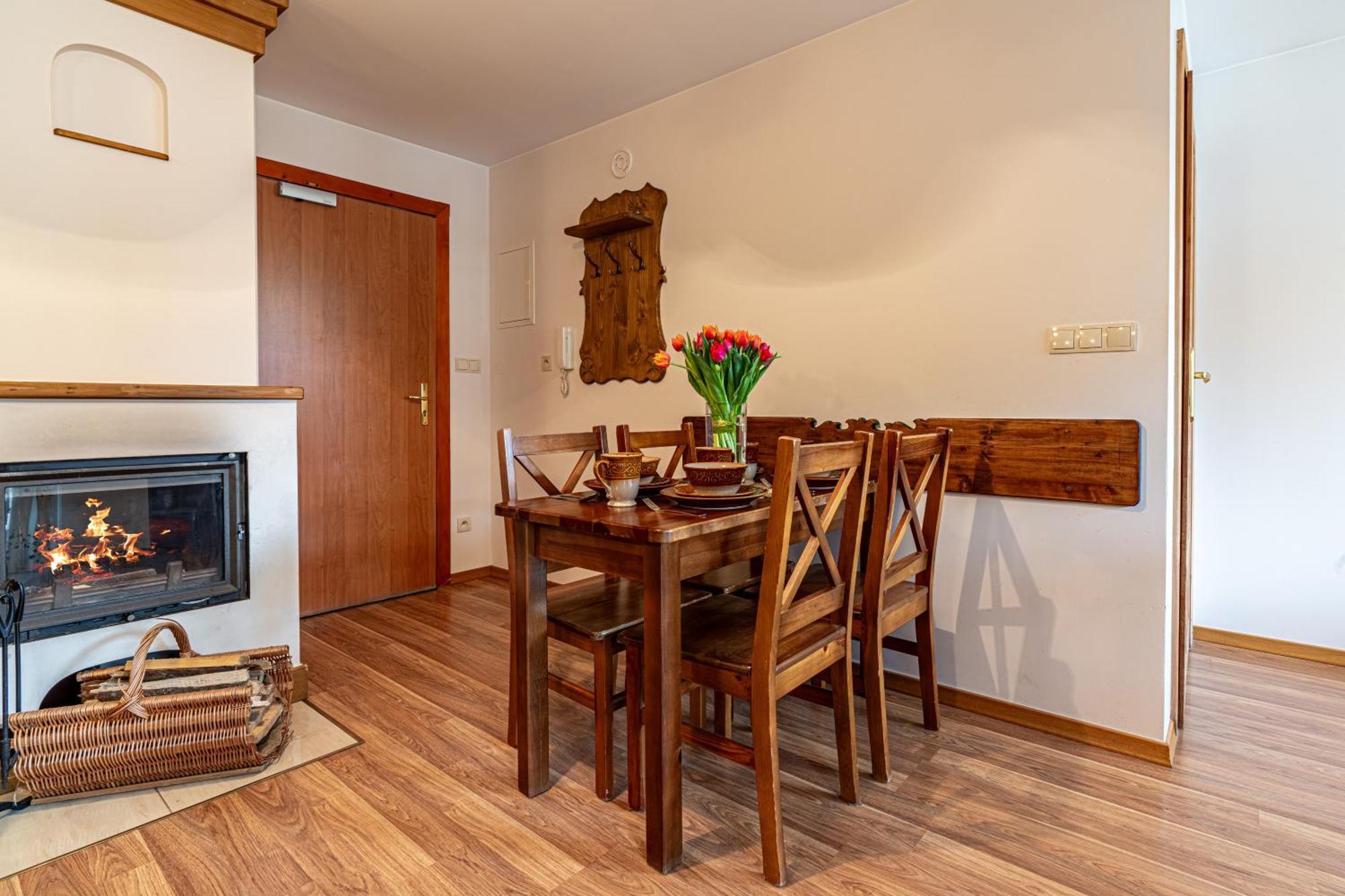 Apartamenty Pod Sloncem Косьцелісько Екстер'єр фото