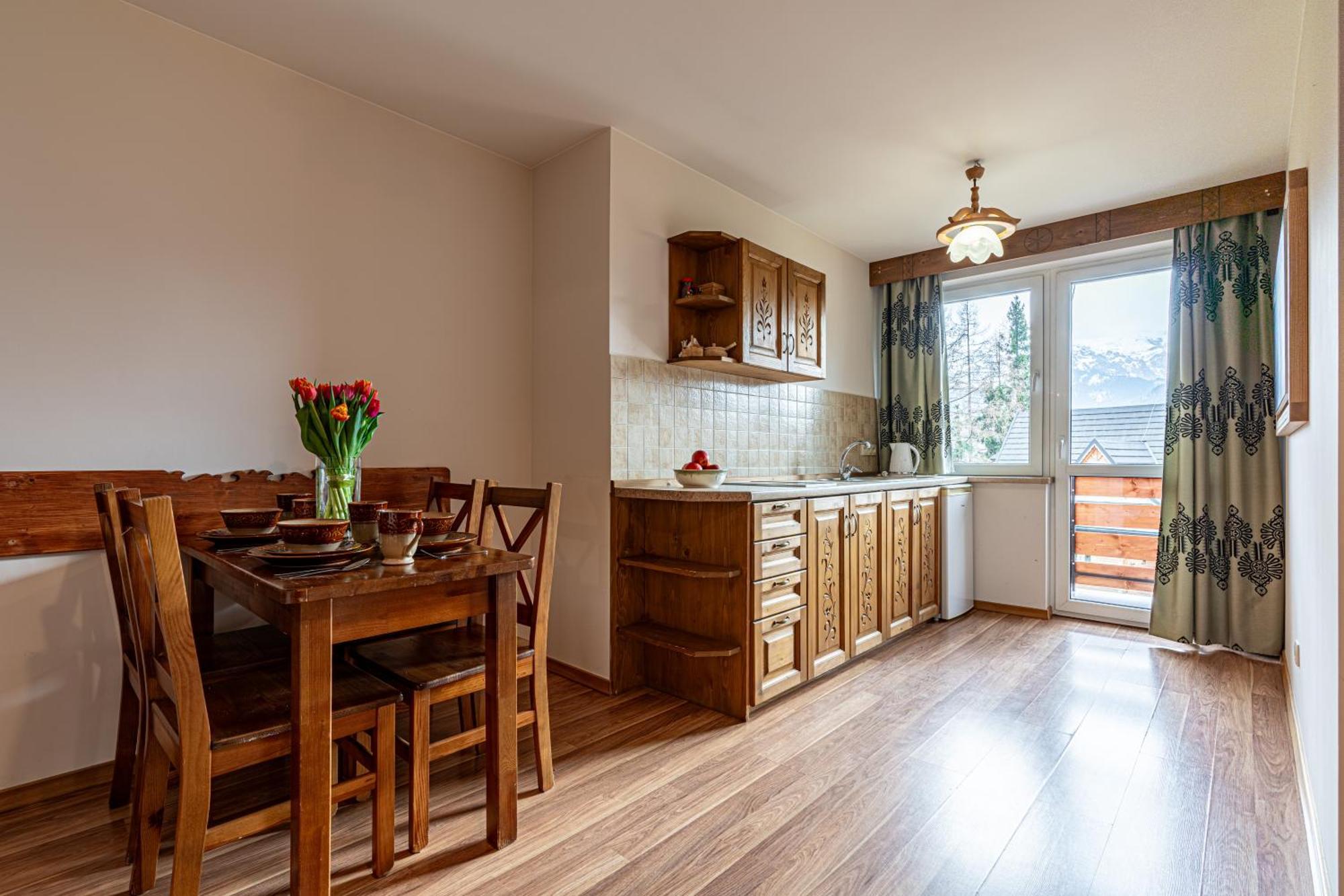 Apartamenty Pod Sloncem Косьцелісько Екстер'єр фото